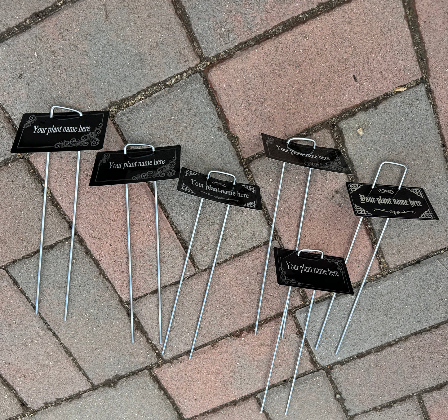 Customizable Tags for Your Garden! Metal aluminum, waterproof and weather resistant.